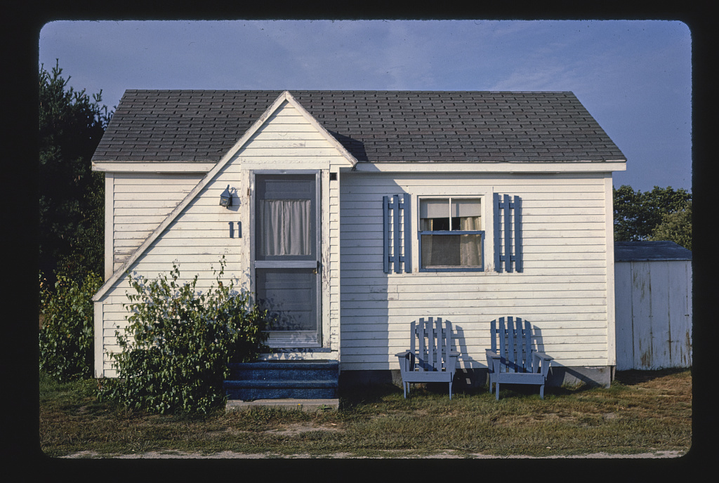 Blue Haven Motor Court Cabin, view 2, Route 1, Saco, Maine